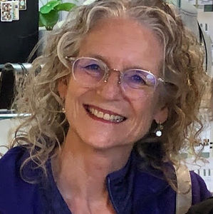 Meet your Posher, Nancy